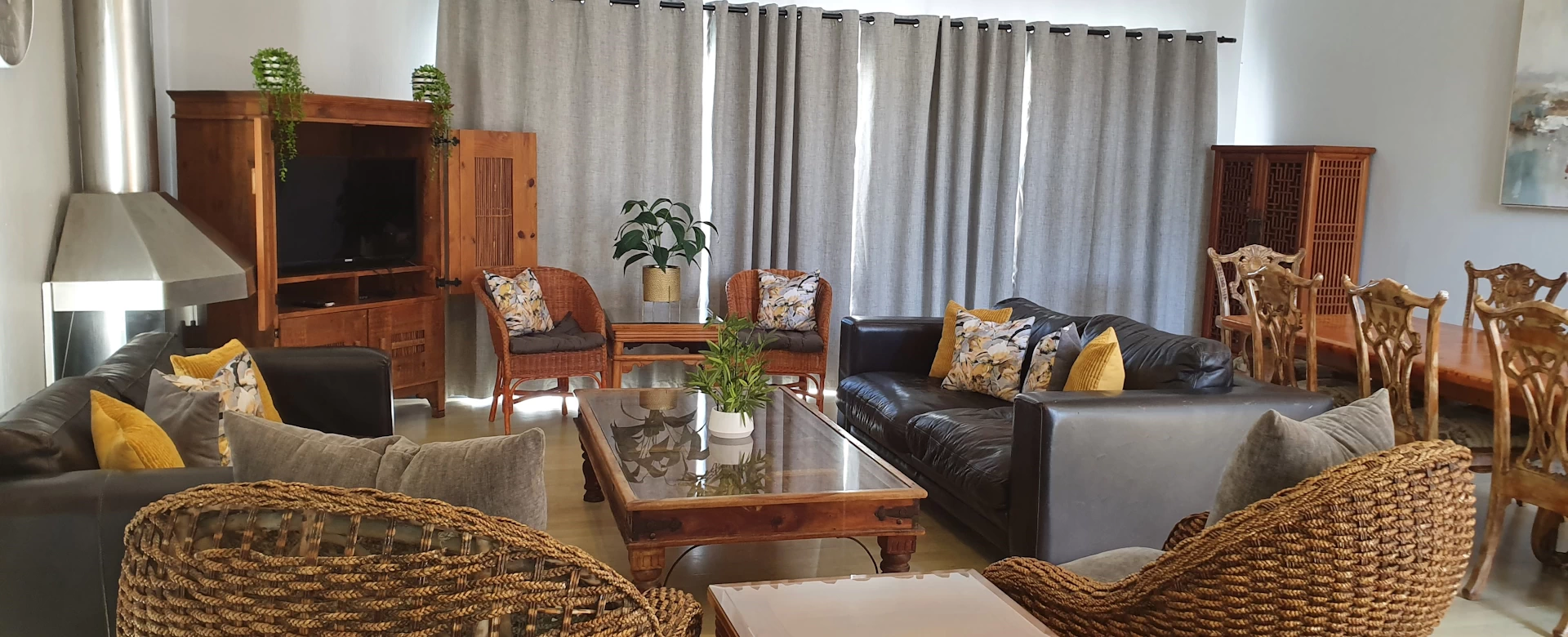Guesthouse (4)